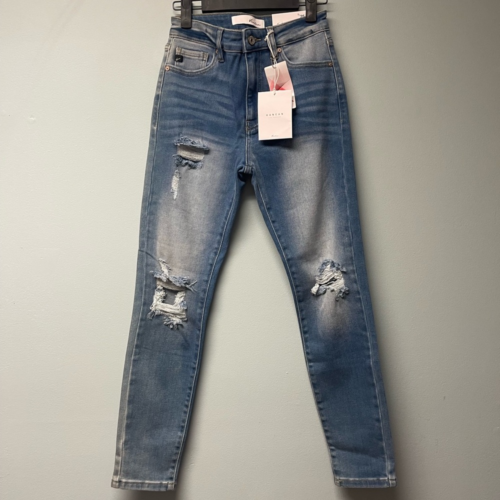 KanCan Distressed Blue Jeans